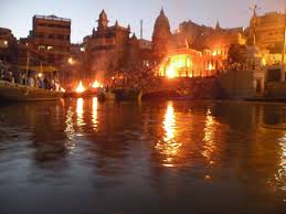 12-varanasi ghat cremazioni