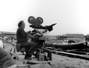 Federico Fellini al lavoro