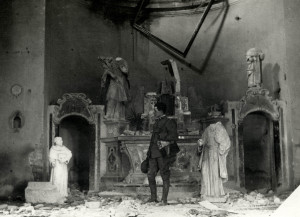 PRIMA GUERRA Foto 3 orizzontale - chiesa distrutta